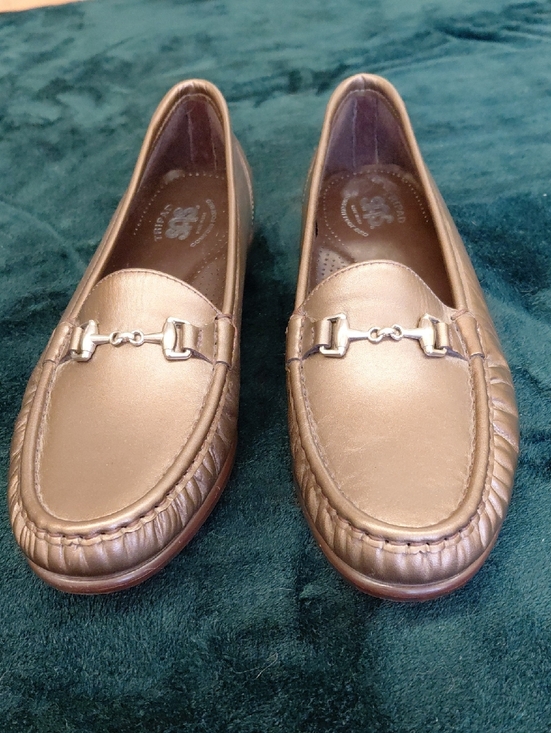 SAS Shoes - SAS Metallic Bronze Loafers with Horsebit Accent NWOT 10 NARROW